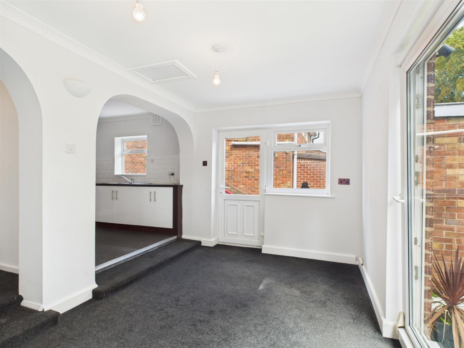 Purston Park Court, Featherstone