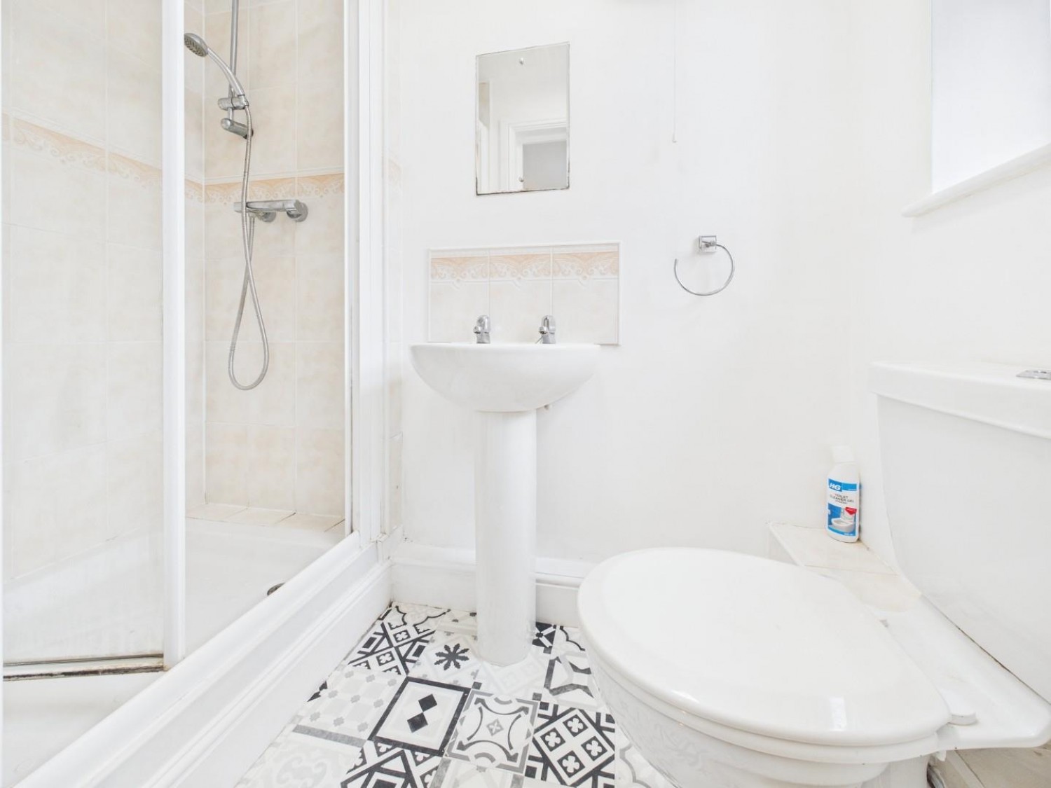 2 bedroom Flat for Letting Fairfax Street