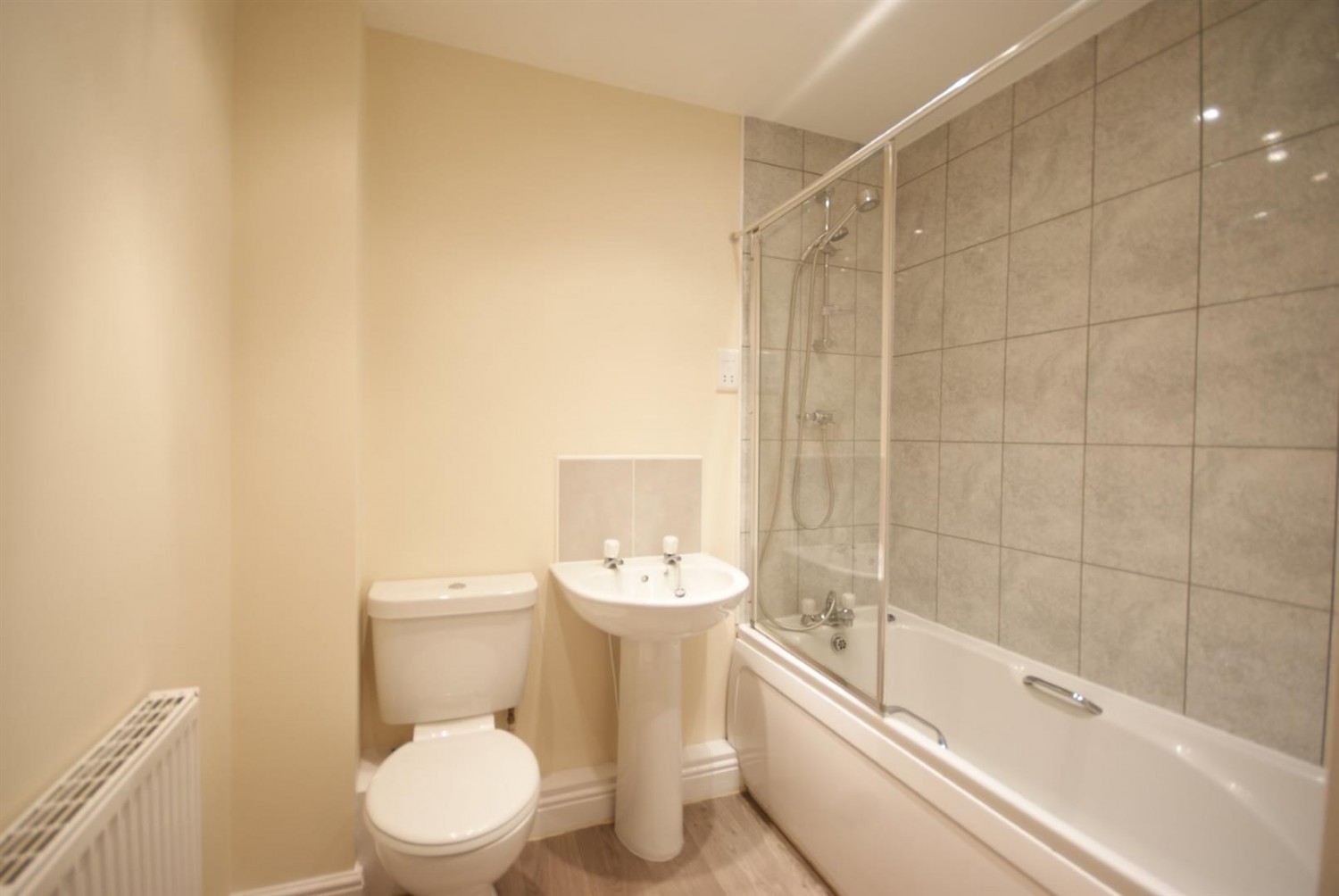 3 bedroom House for Letting Riverside Drive , Anchor Quay , Lincoln