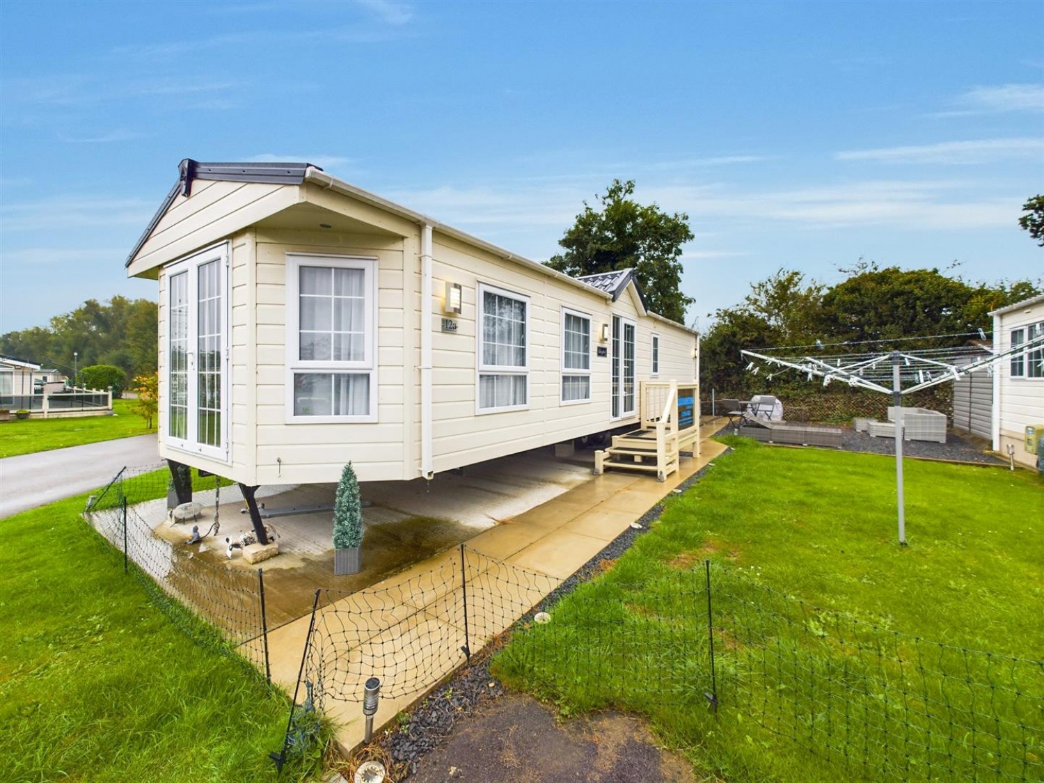 2 bedroom Park home for Sale Cathedral View, Newark Road, Lincoln