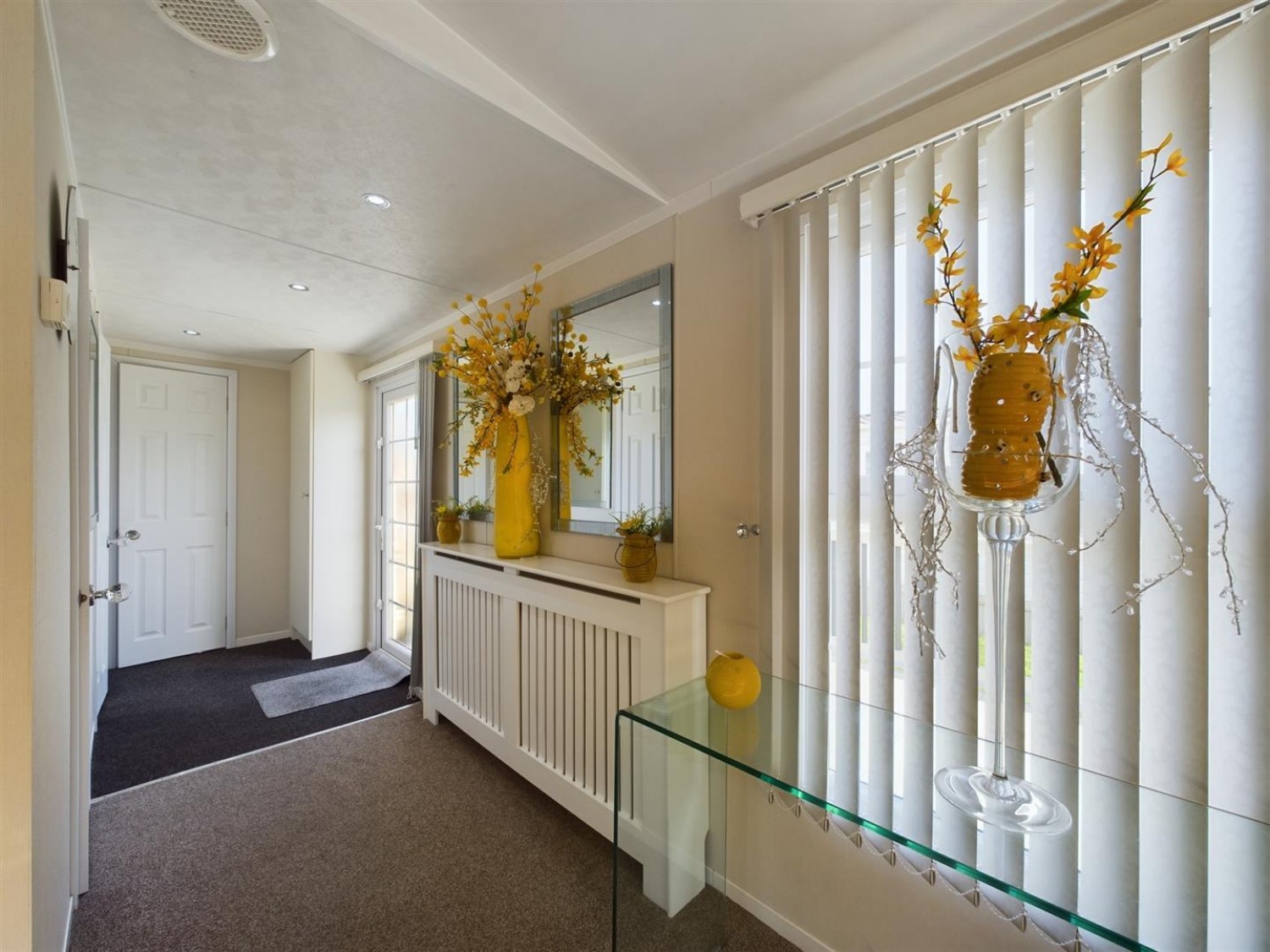 2 bedroom Park home for Sale Cathedral View, Newark Road, Lincoln