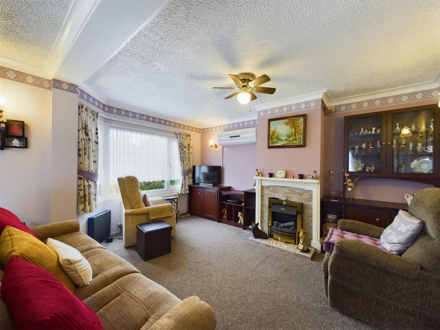 3 bedroom Park home for Sale Avondale, North Hykeham, Lincoln