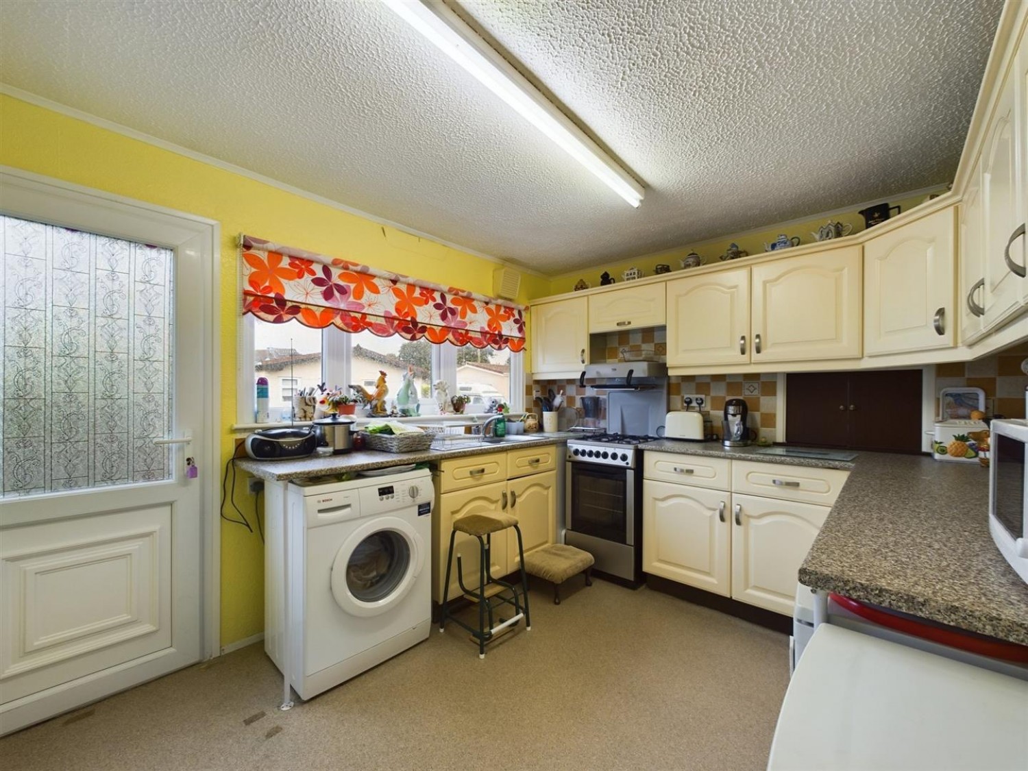 3 bedroom Park home for Sale Avondale, North Hykeham, Lincoln