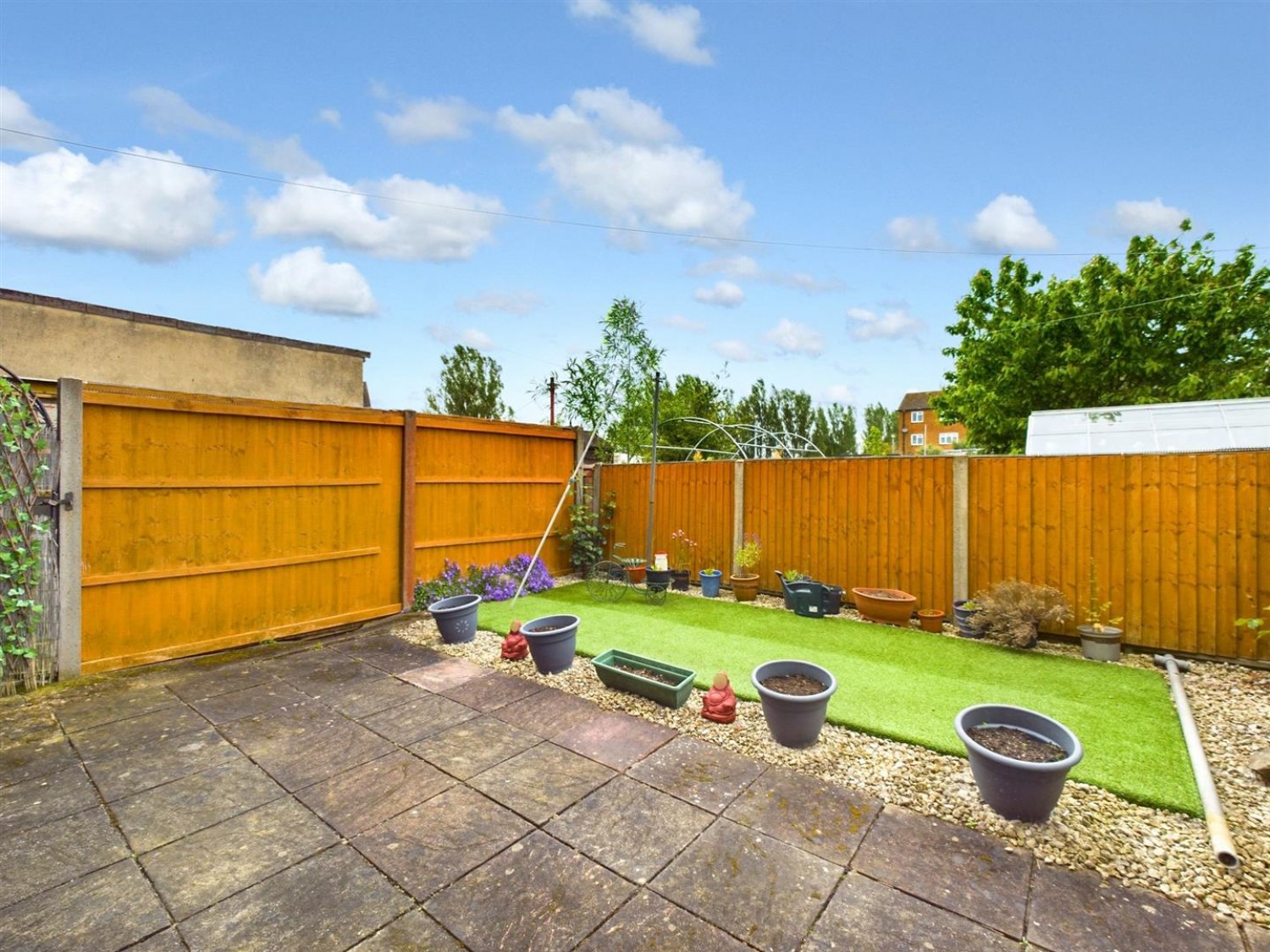 2 bedroom House for Sale Henley Street, Lincoln