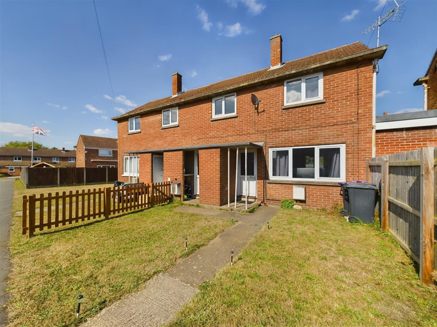 2 bedroom House for Sale West Drive, Tattershall, Lincoln
