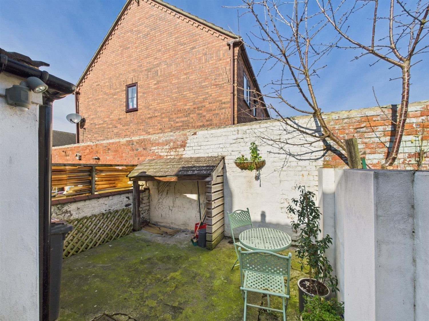 2 bedroom House for Sale Bargate, Lincoln, Lincolnshire