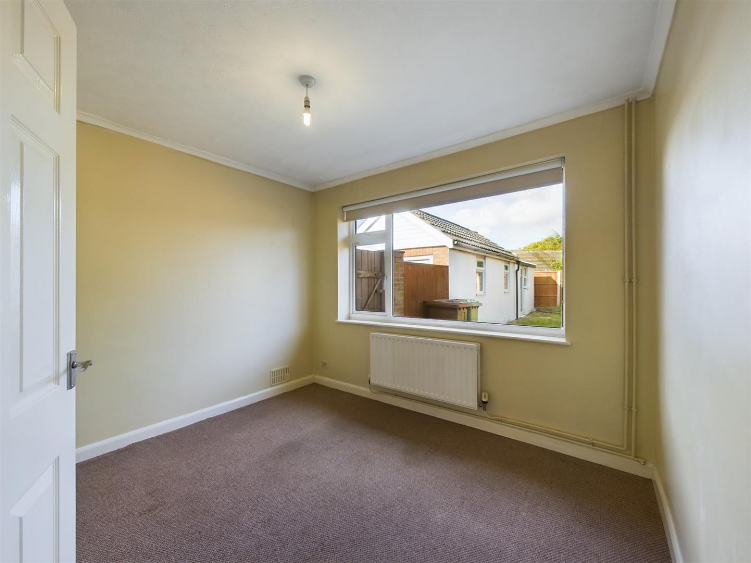2 bedroom Bungalow for Sale Birchwood Avenue, Lincoln
