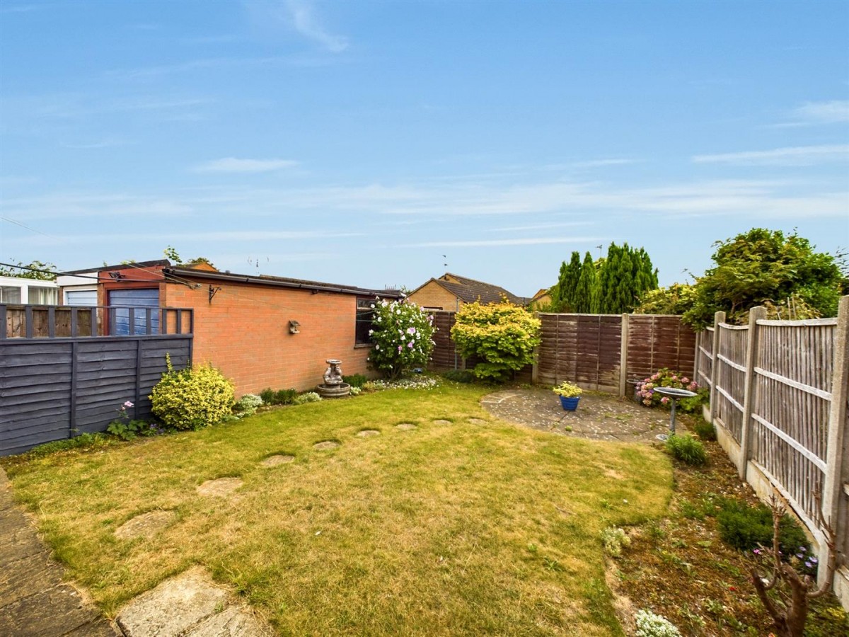 Snetterton Close, Lincoln