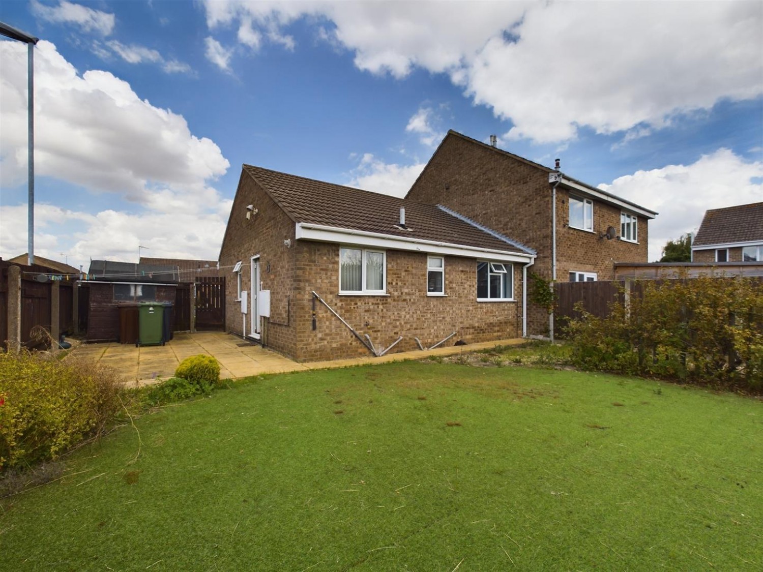 2 bedroom Bungalow for Sale Montaigne Crescent, Lincoln