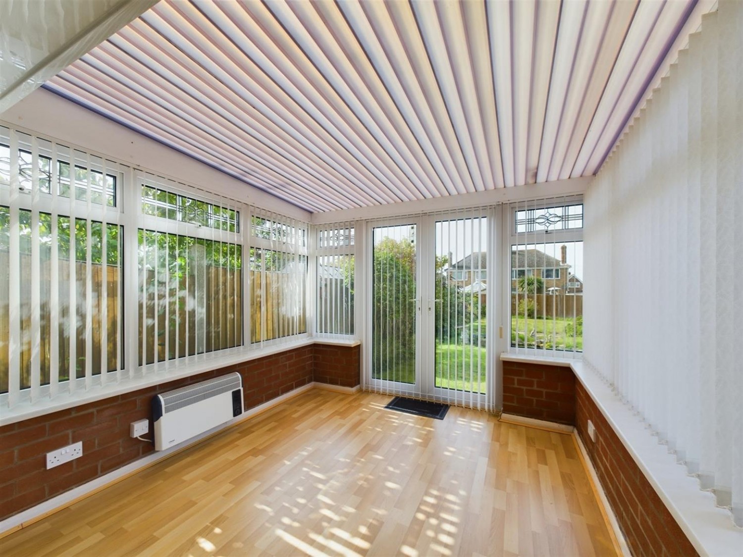 2 bedroom Bungalow for Sale Almond Crescent, Waddington