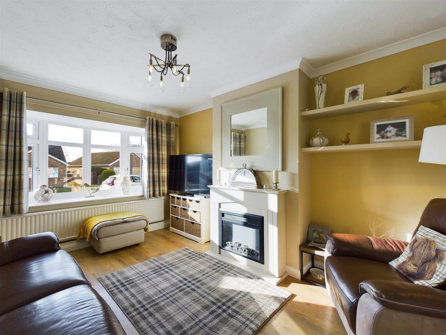 2 bedroom Bungalow for Sale Mill Moor Way, North Hykeham, Lincoln
