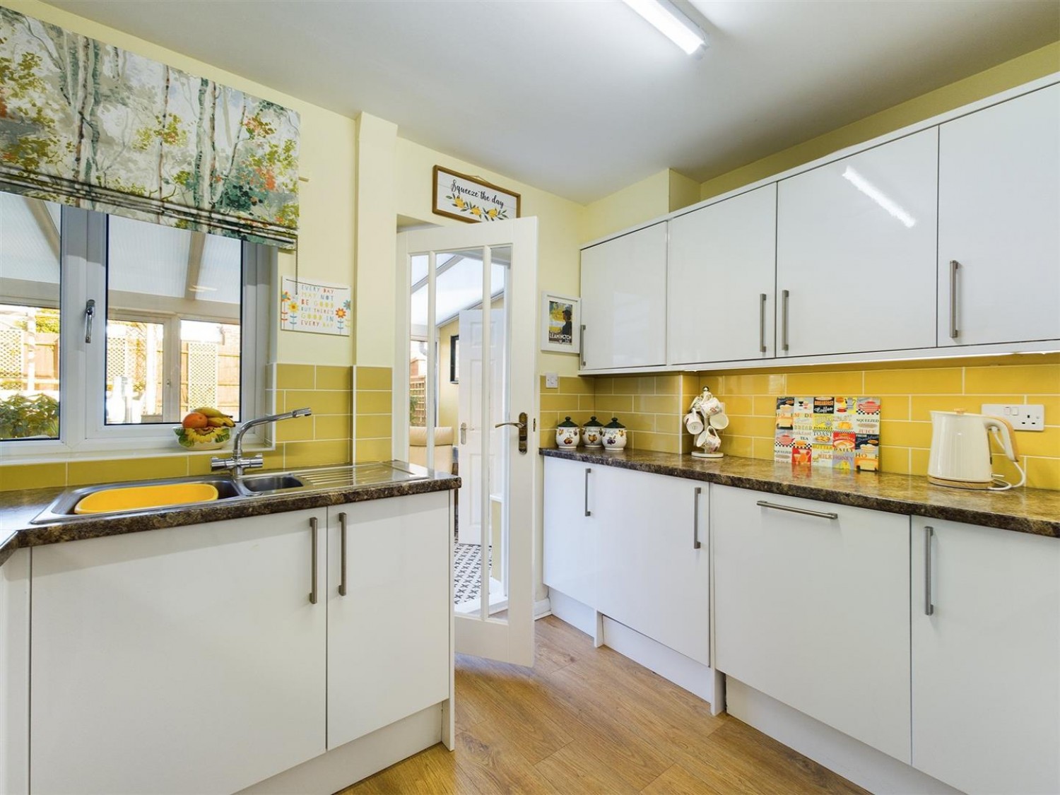 2 bedroom Bungalow for Sale Mill Moor Way, North Hykeham, Lincoln