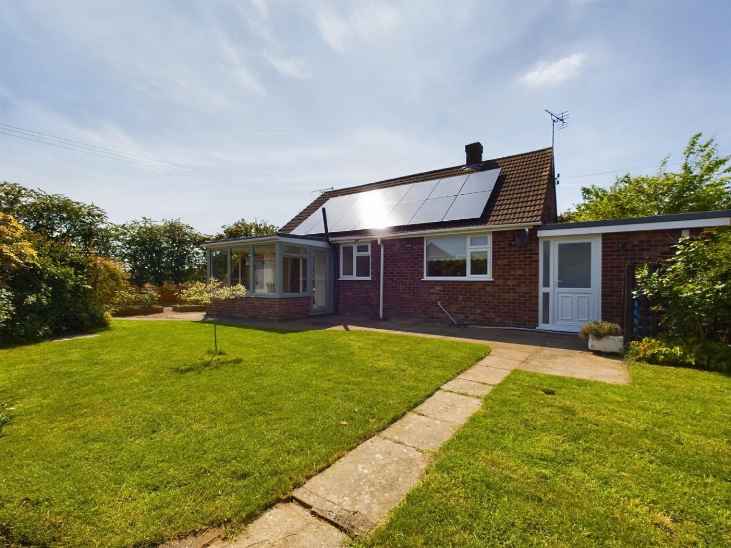 2 bedroom Bungalow for Sale Newark Road, Laughterton, Lincoln