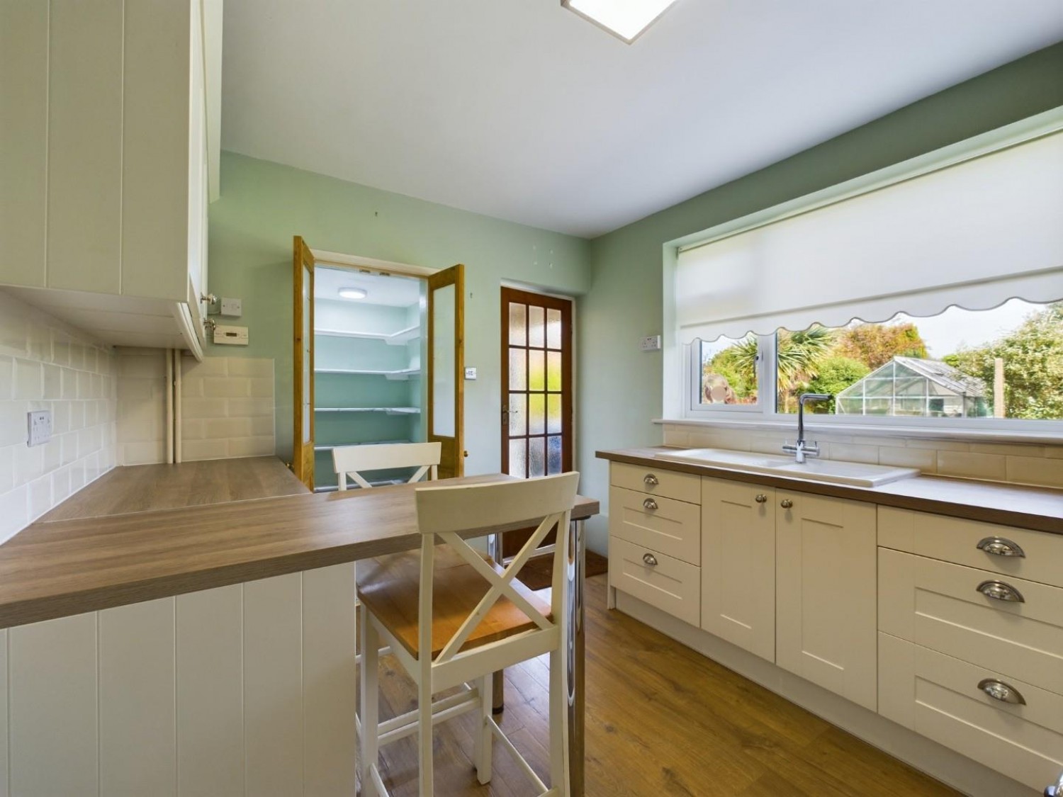 2 bedroom Bungalow for Sale Newark Road, Laughterton, Lincoln