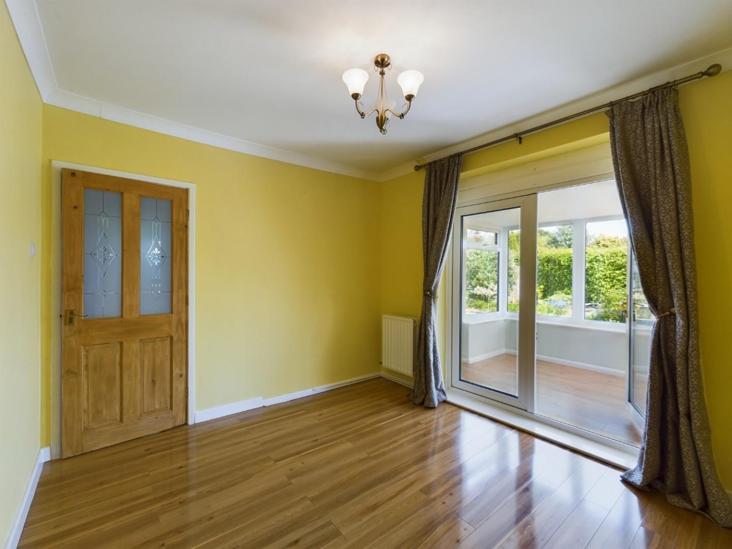 2 bedroom Bungalow for Sale Newark Road, Laughterton, Lincoln