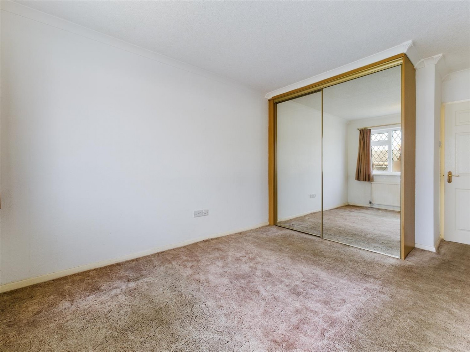 2 bedroom Bungalow for Sale Coniston Drive, North Hykeham, Lincoln