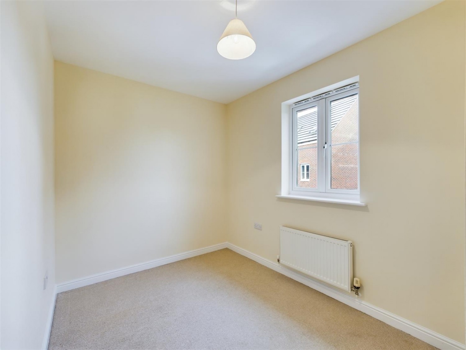 3 bedroom House for Sale Tall Pines Road, Witham St Hughs, Lincoln