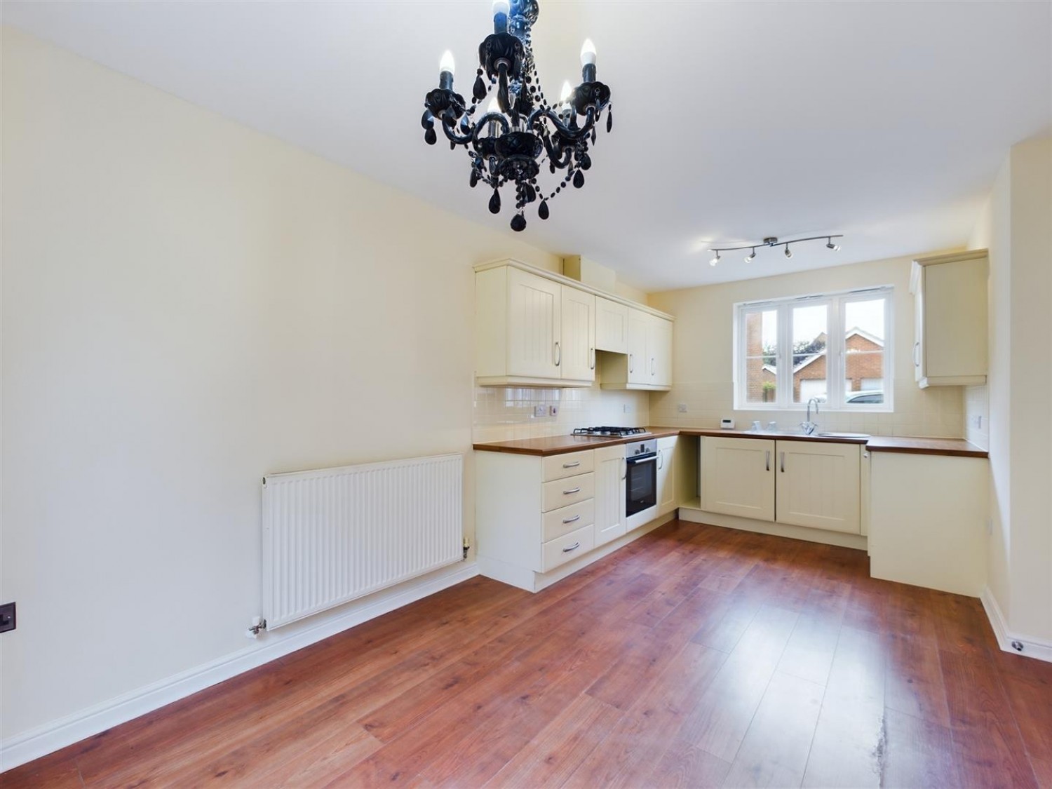 3 bedroom House for Sale Tall Pines Road, Witham St Hughs, Lincoln
