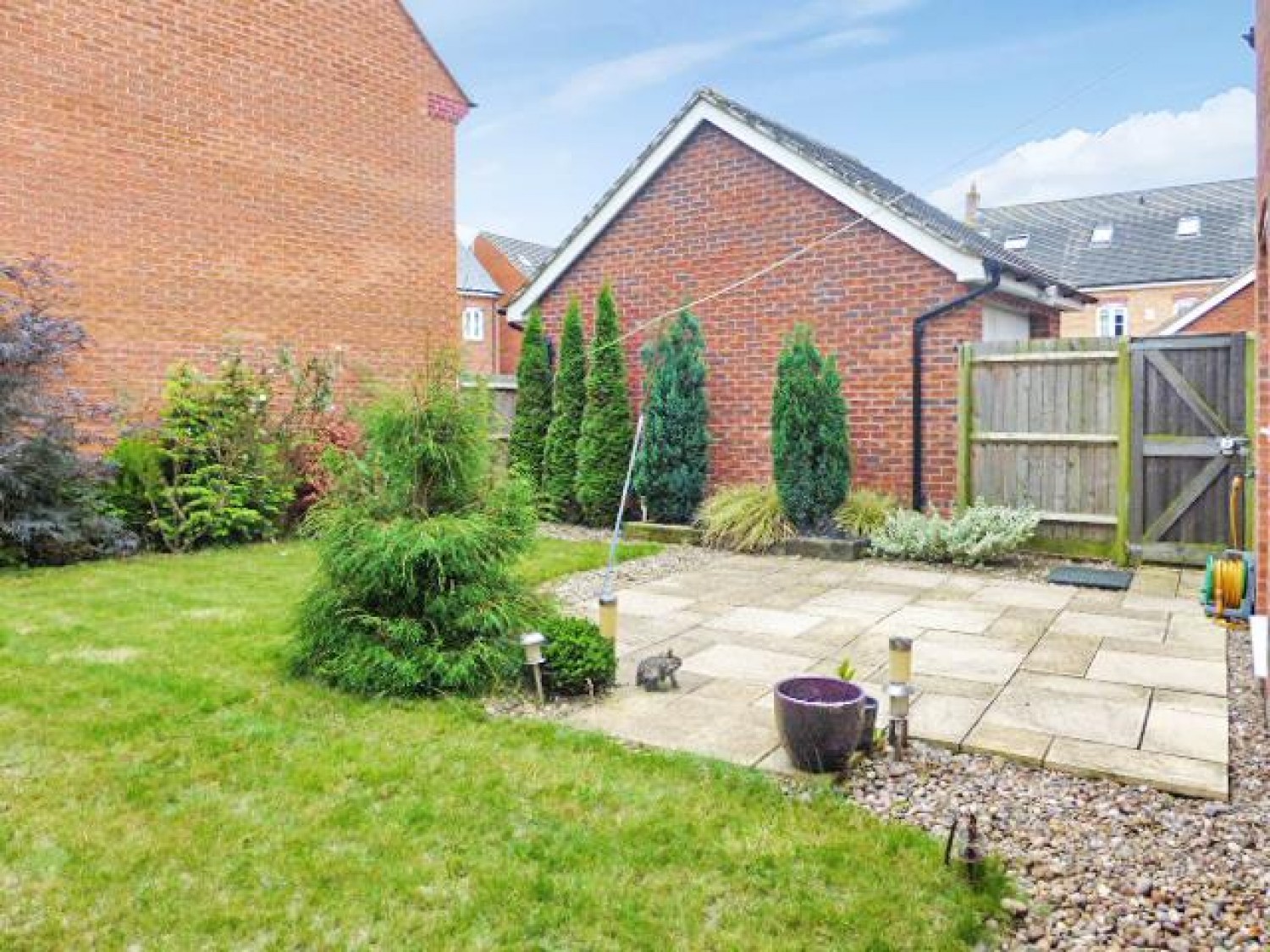 3 bedroom House for Sale Tall Pines Road, Witham St Hughs, Lincoln