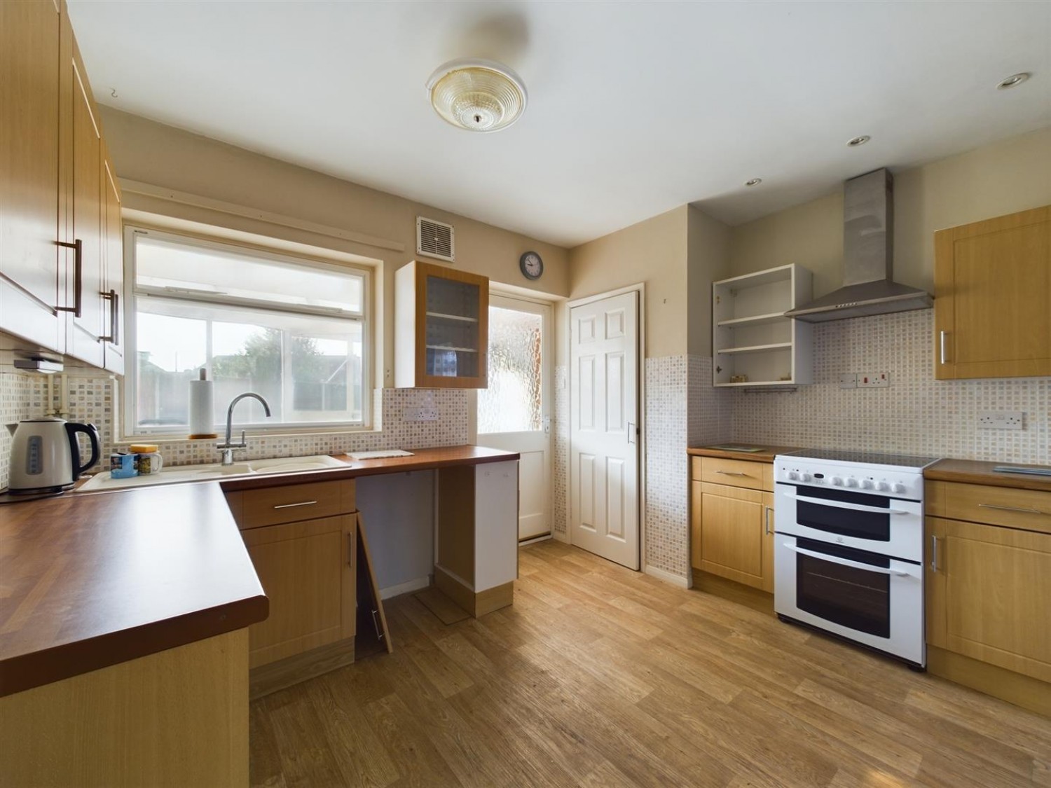 2 bedroom Bungalow for Sale Alford Mill Close, North Hykeham, Lincoln