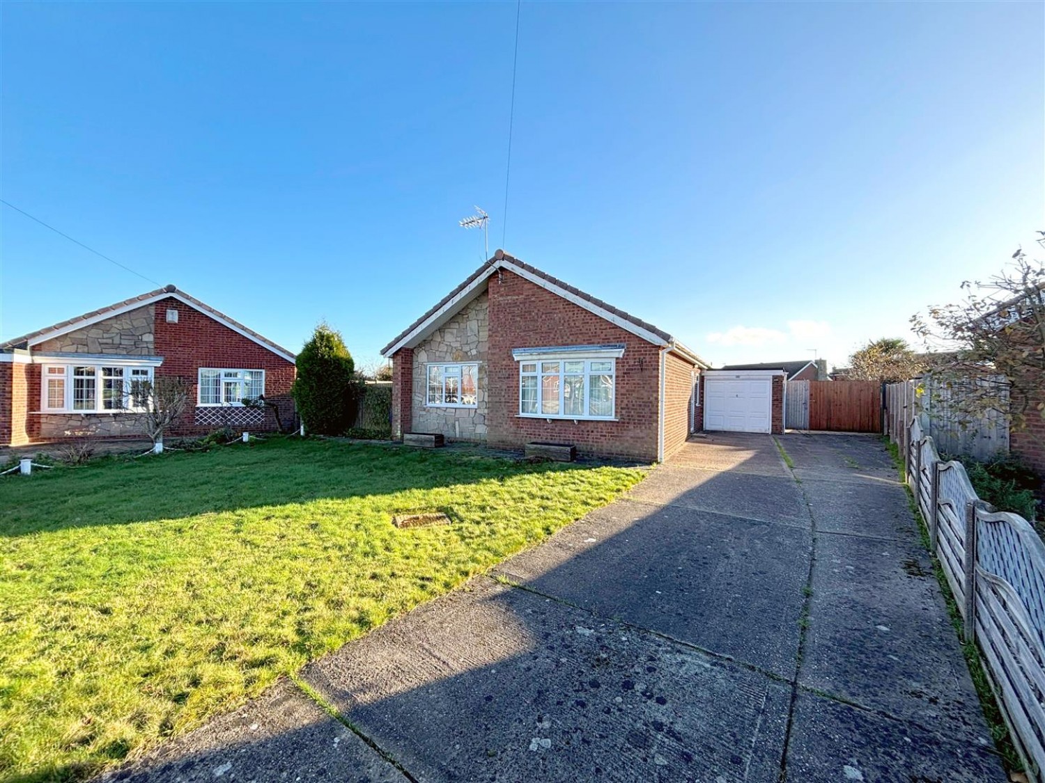 2 bedroom Bungalow for Sale Alford Mill Close, North Hykeham, Lincoln