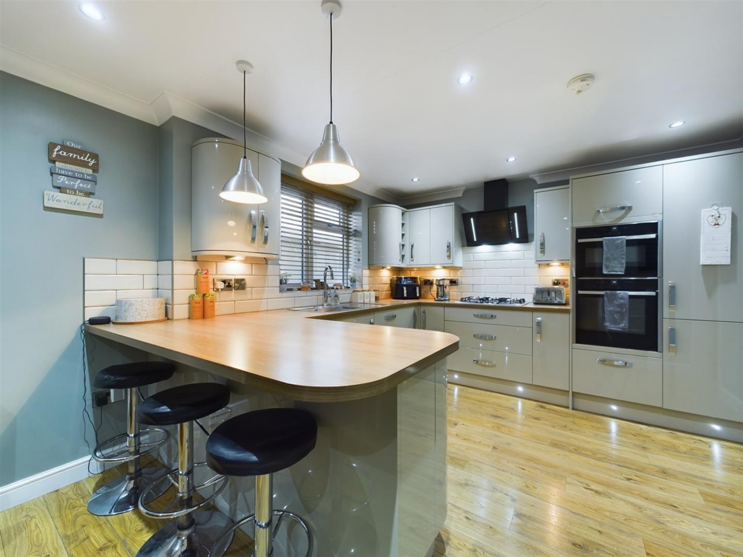 4 bedroom House for Sale Moorland Avenue, Lincoln, LN6