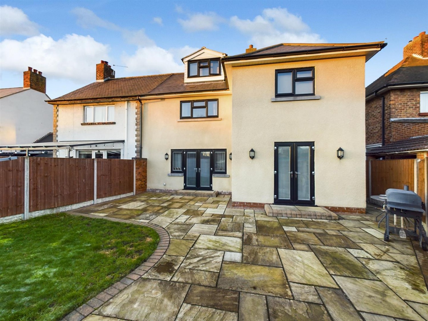 4 bedroom House for Sale Moorland Avenue, Lincoln, LN6