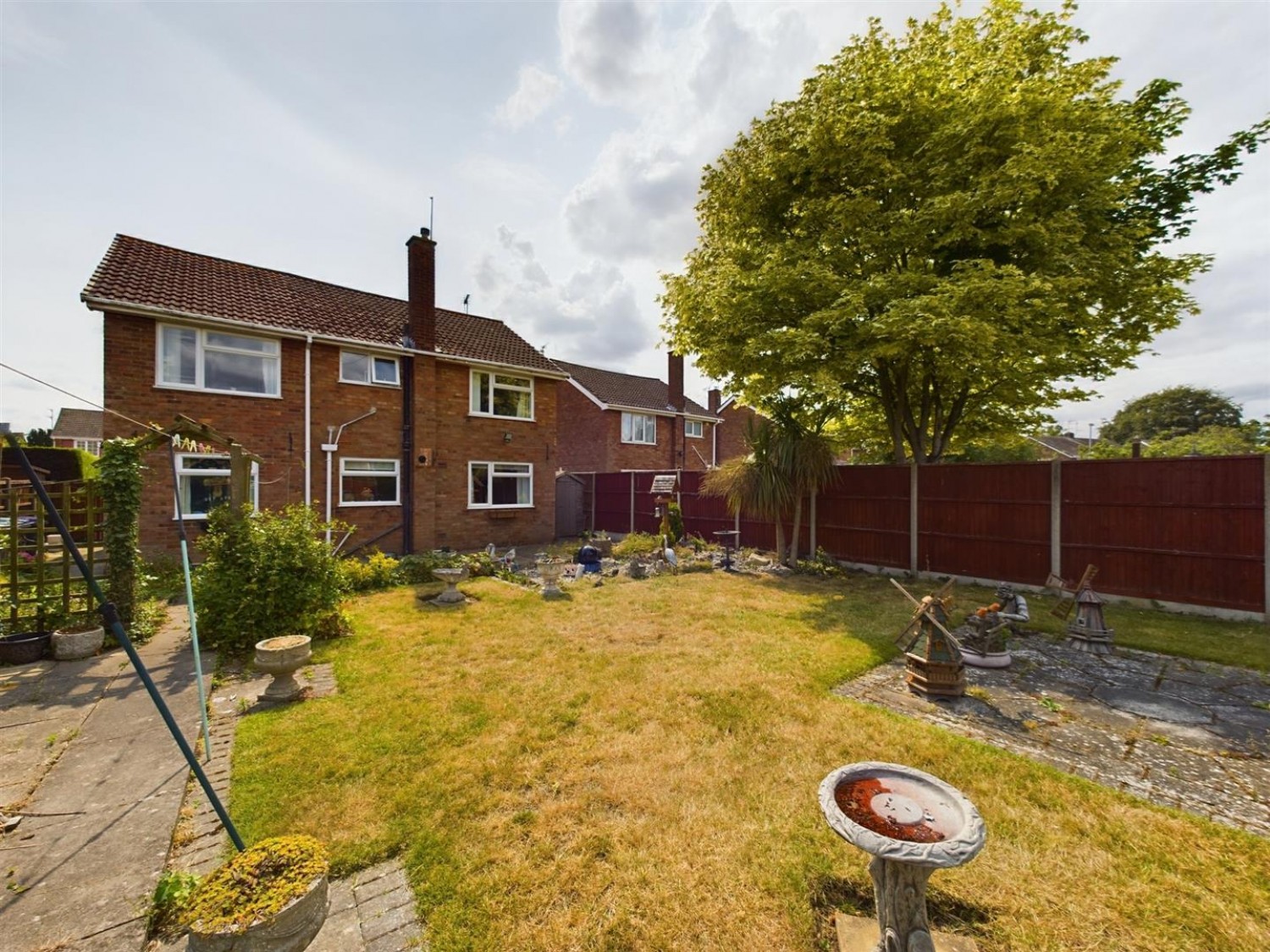 4 bedroom House for Sale Dore Avenue, North Hykeham, Lincoln