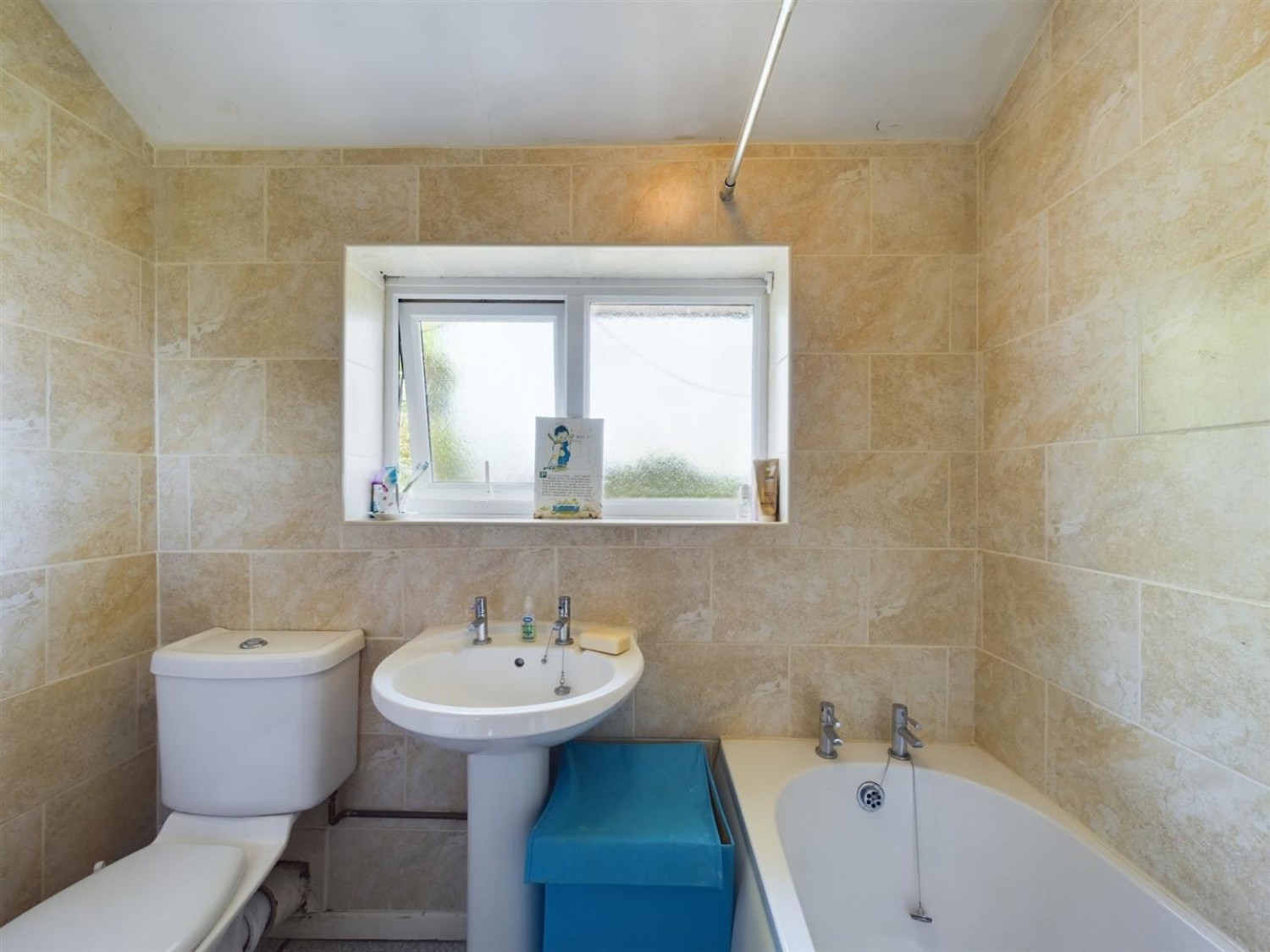 4 bedroom House for Sale Dore Avenue, North Hykeham, Lincoln