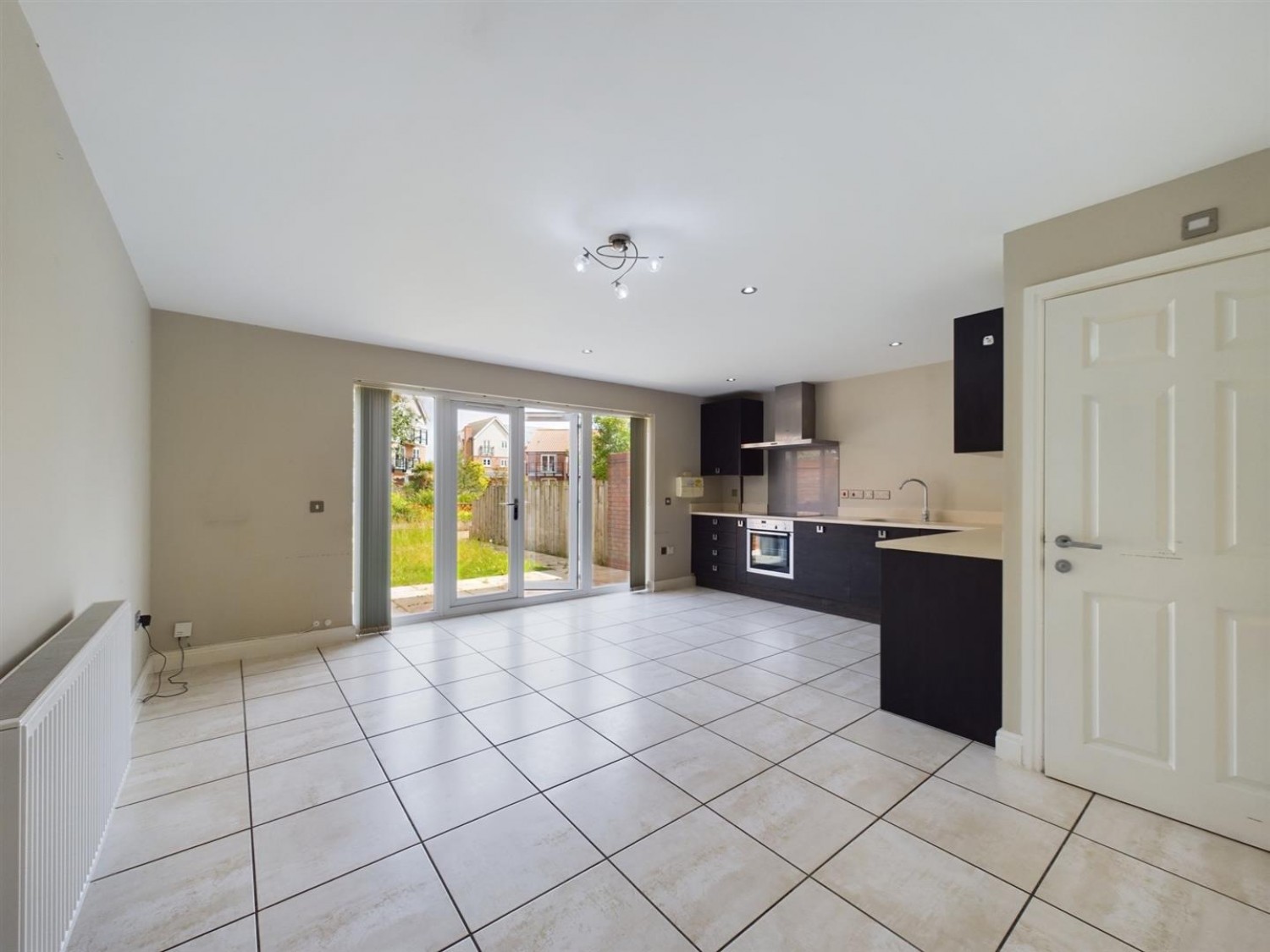 3 bedroom House for Sale The Quays, Burton Waters