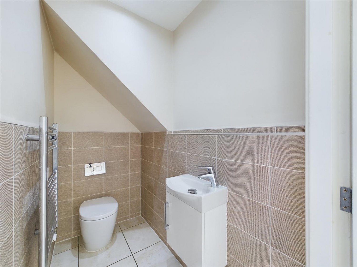 3 bedroom House for Sale The Quays, Burton Waters