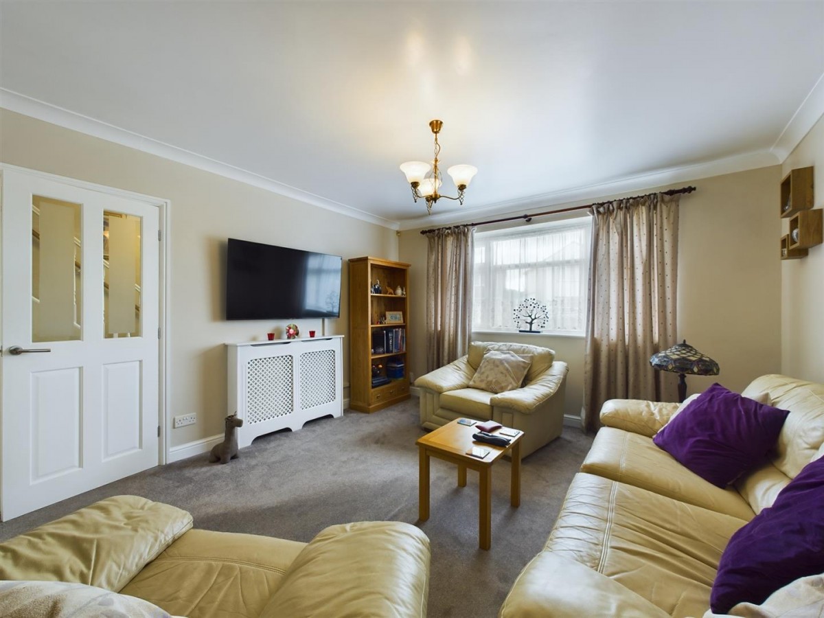 Beverley Grove, North Hykeham, Lincoln