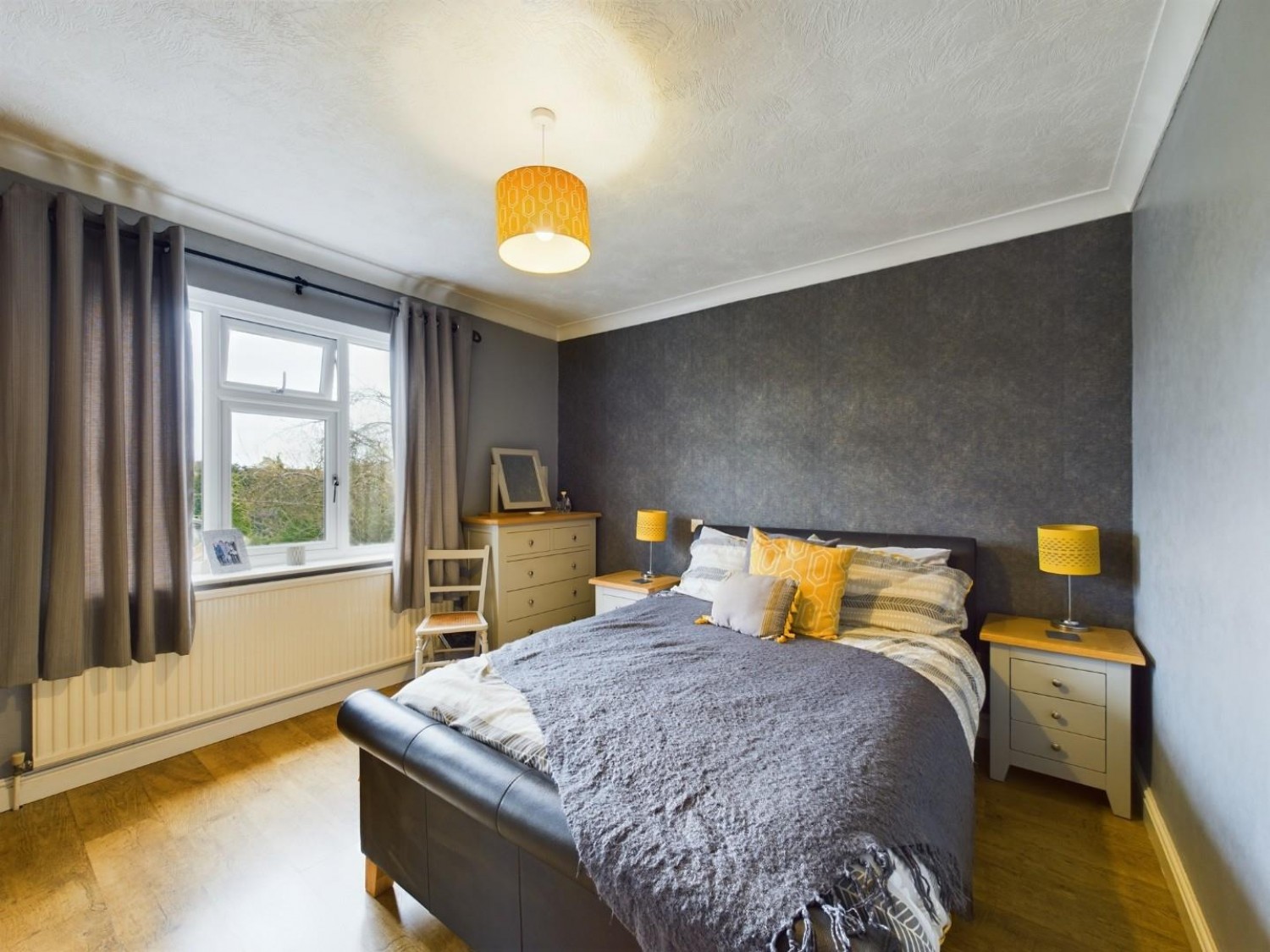 3 bedroom House for Sale Newark Road, North Hykeham, Lincoln