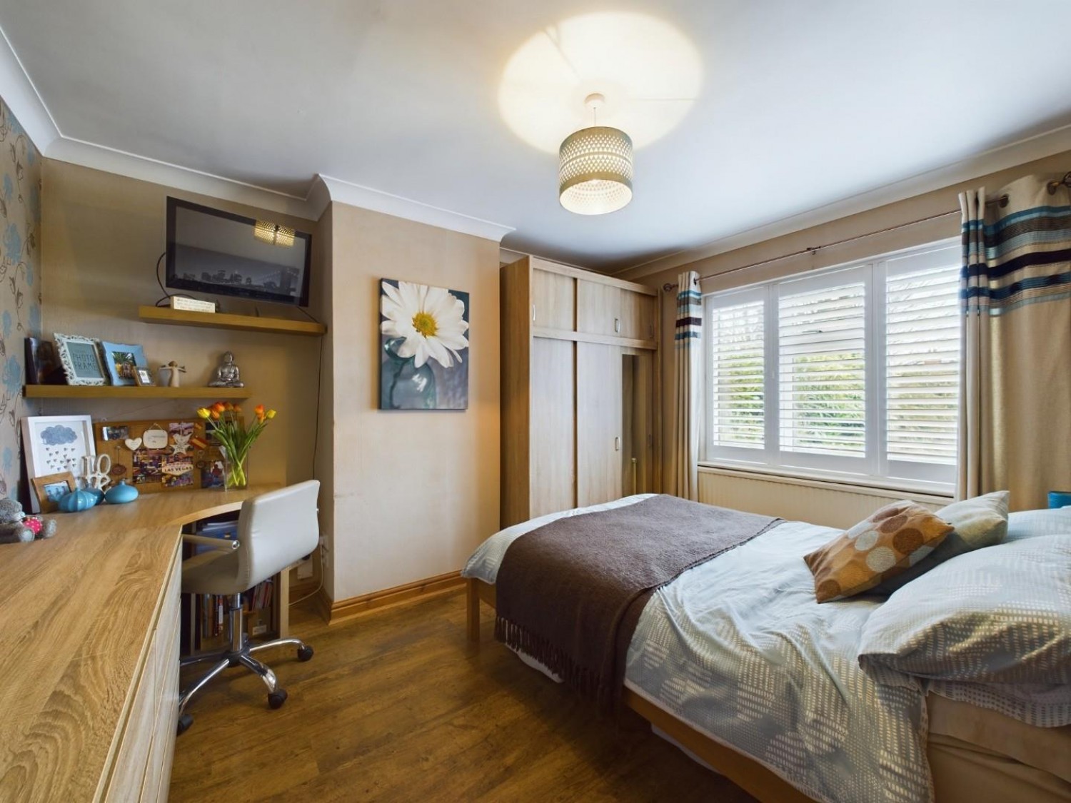 3 bedroom House for Sale Newark Road, North Hykeham, Lincoln