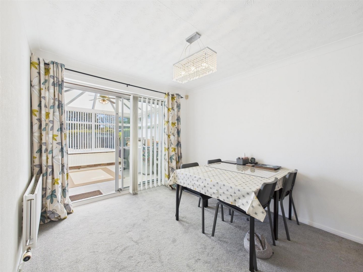 3 bedroom Bungalow for Sale Stone Moor Road, North Hykeham, Lincoln