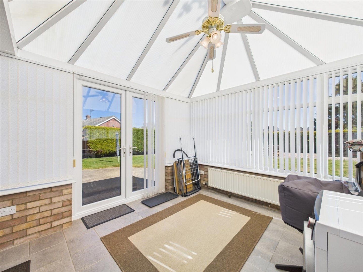 3 bedroom Bungalow for Sale Stone Moor Road, North Hykeham, Lincoln