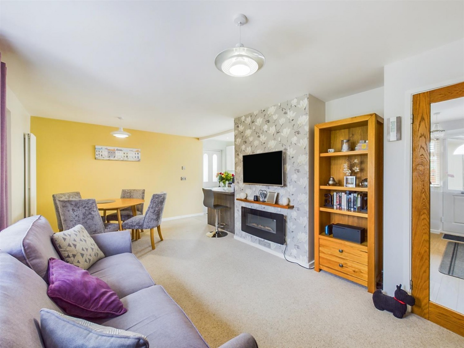 3 bedroom House for Sale Bure Close, Lincoln, LN6