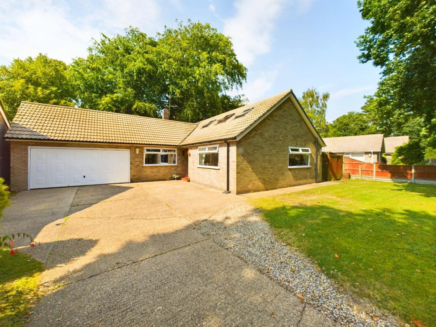5 bedroom Bungalow for Sale Waterloo Lane, Skellingthorpe, Lincoln