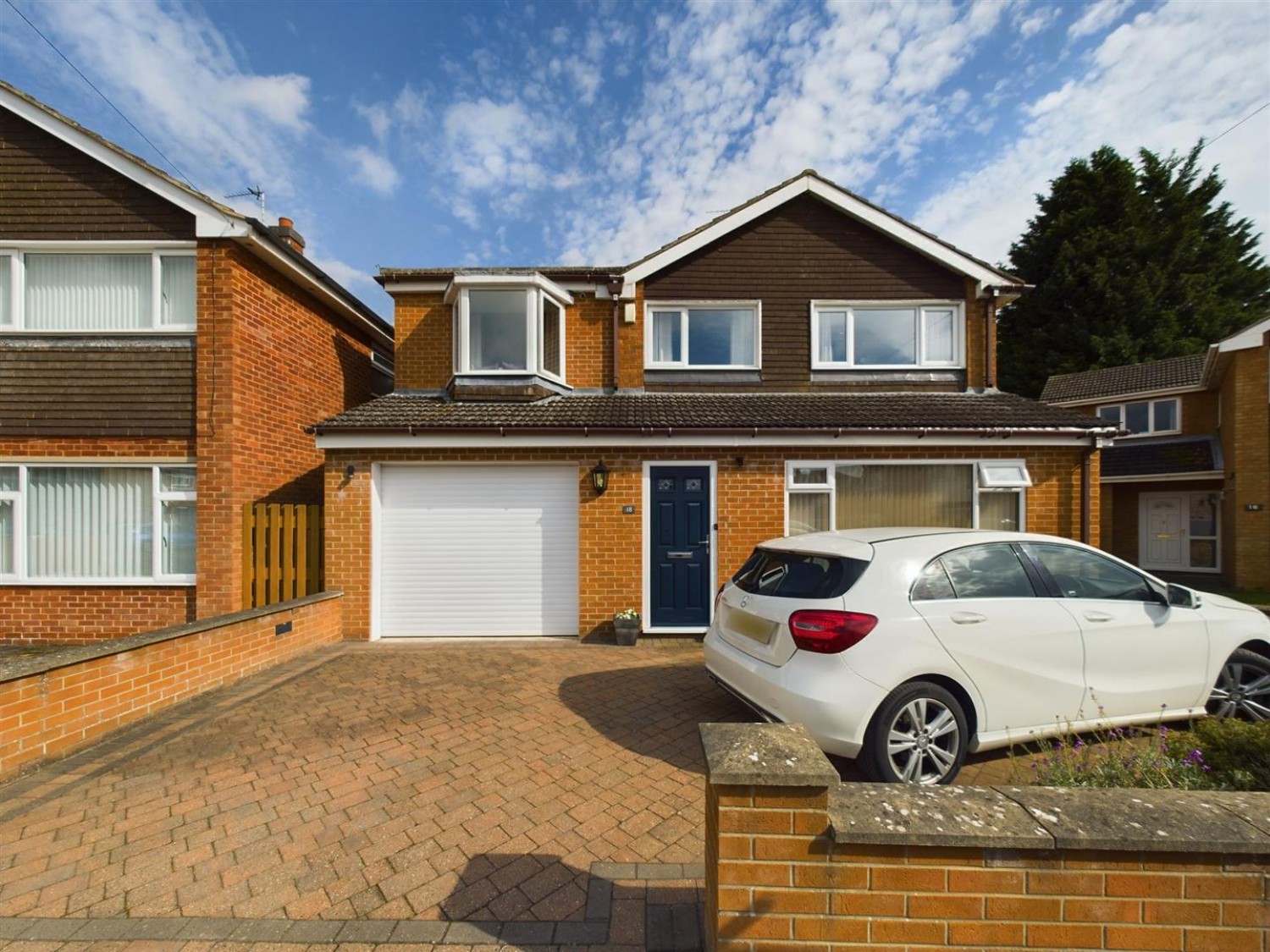 4 bedroom House for Sale Ripley Drive, North Hykeham, Lincoln