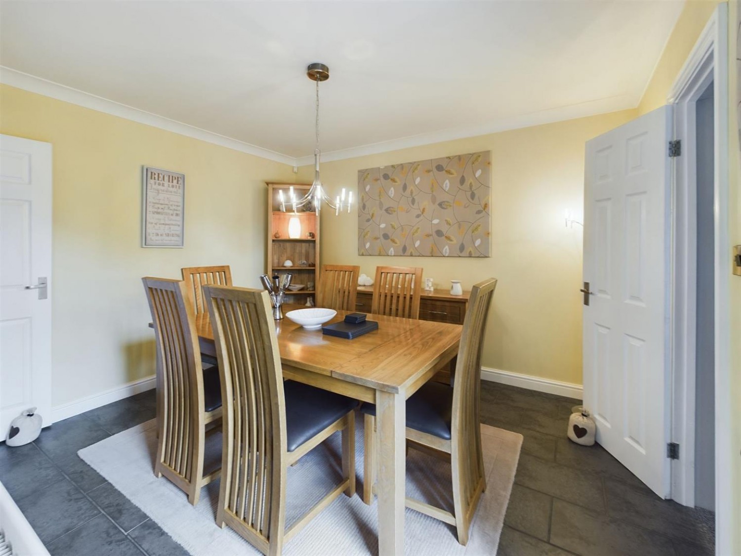 4 bedroom House for Sale Ripley Drive, North Hykeham, Lincoln
