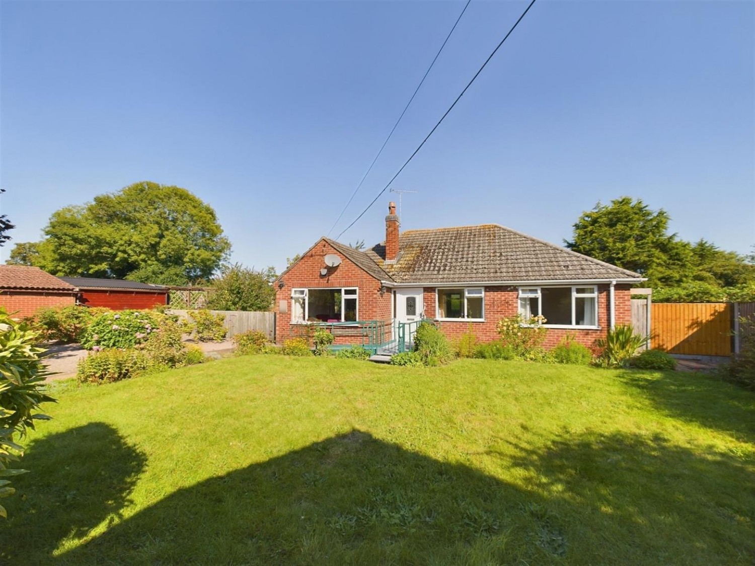 3 bedroom Bungalow for Sale Water Lane, Bassingham, Lincoln