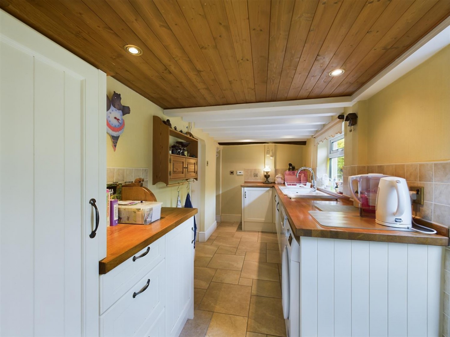 4 bedroom House for Sale Main Street, Thorpe-on-the-hill, Lincoln