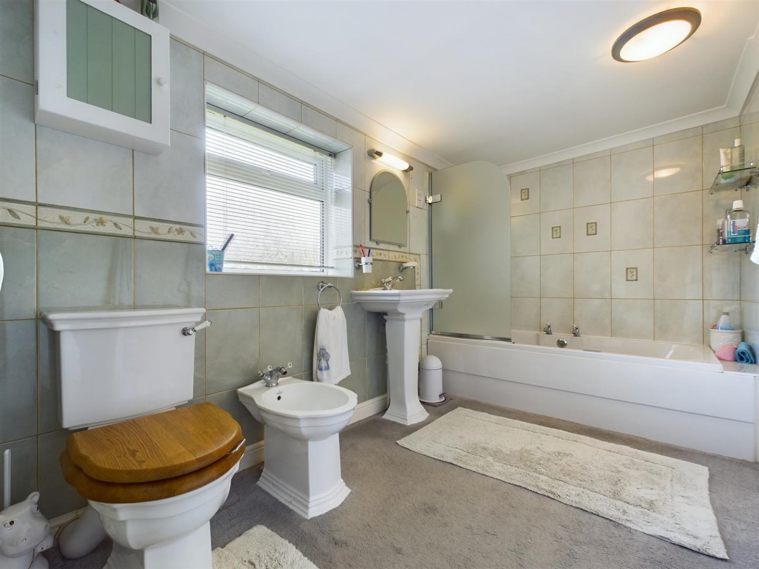 4 bedroom House for Sale Main Street, Thorpe-on-the-hill, Lincoln