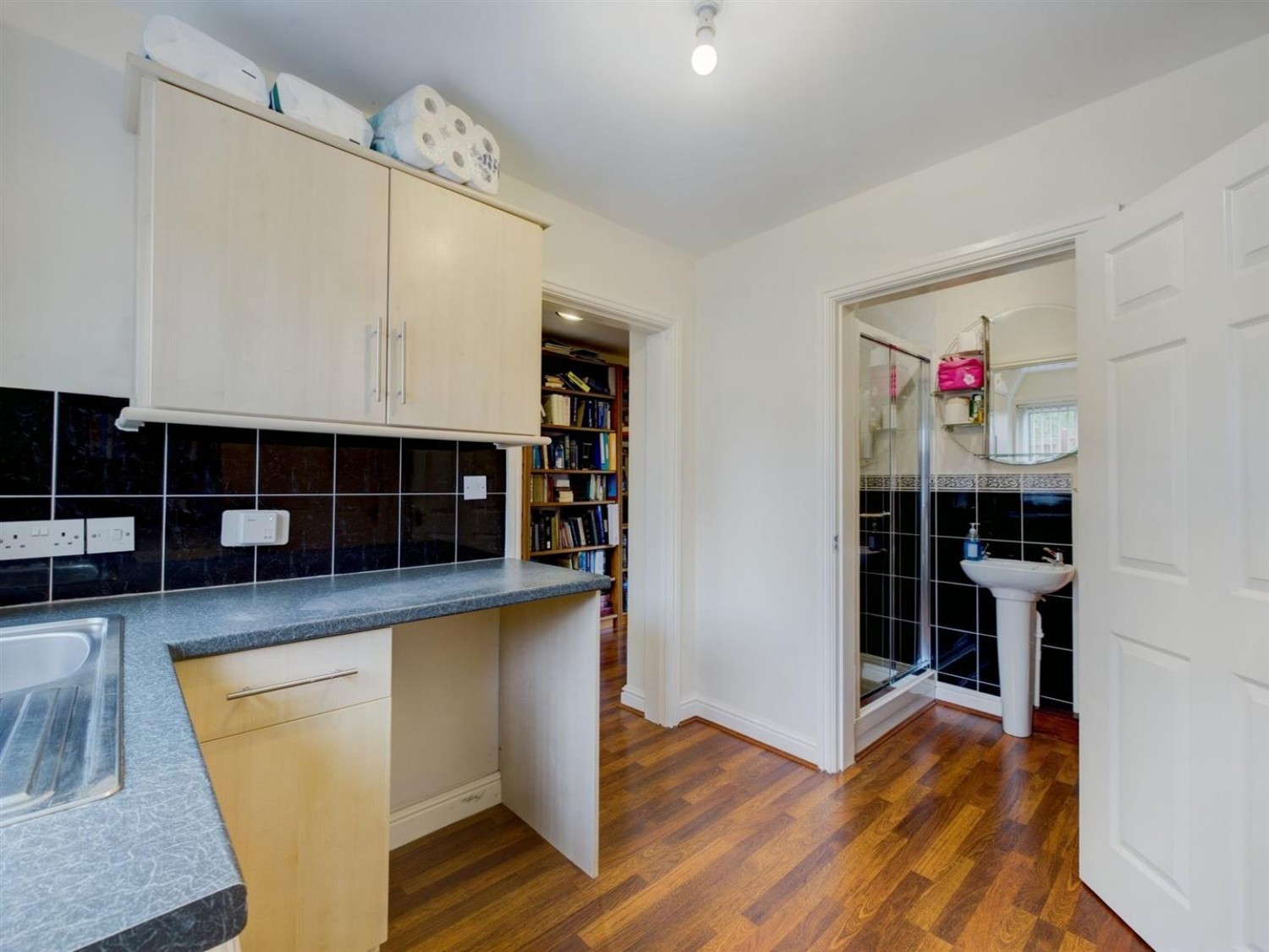 5 bedroom House for Sale Shearwater Road, Lincoln