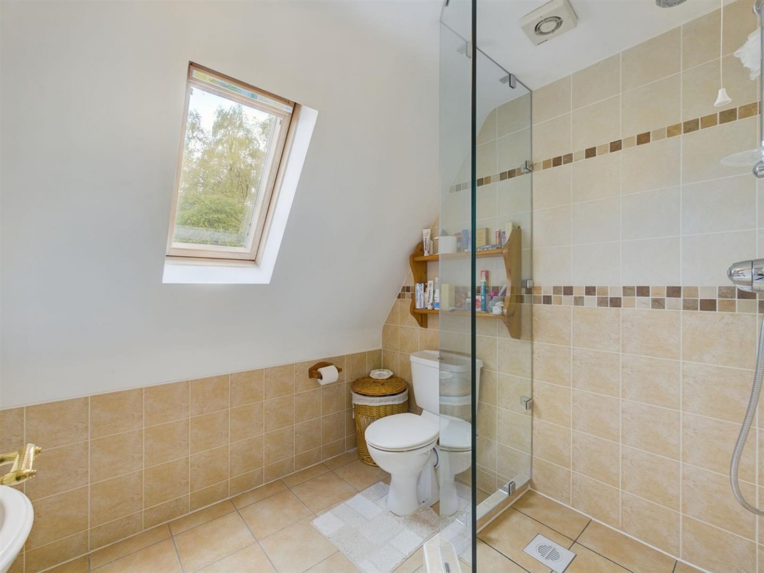 5 bedroom House for Sale Shearwater Road, Lincoln