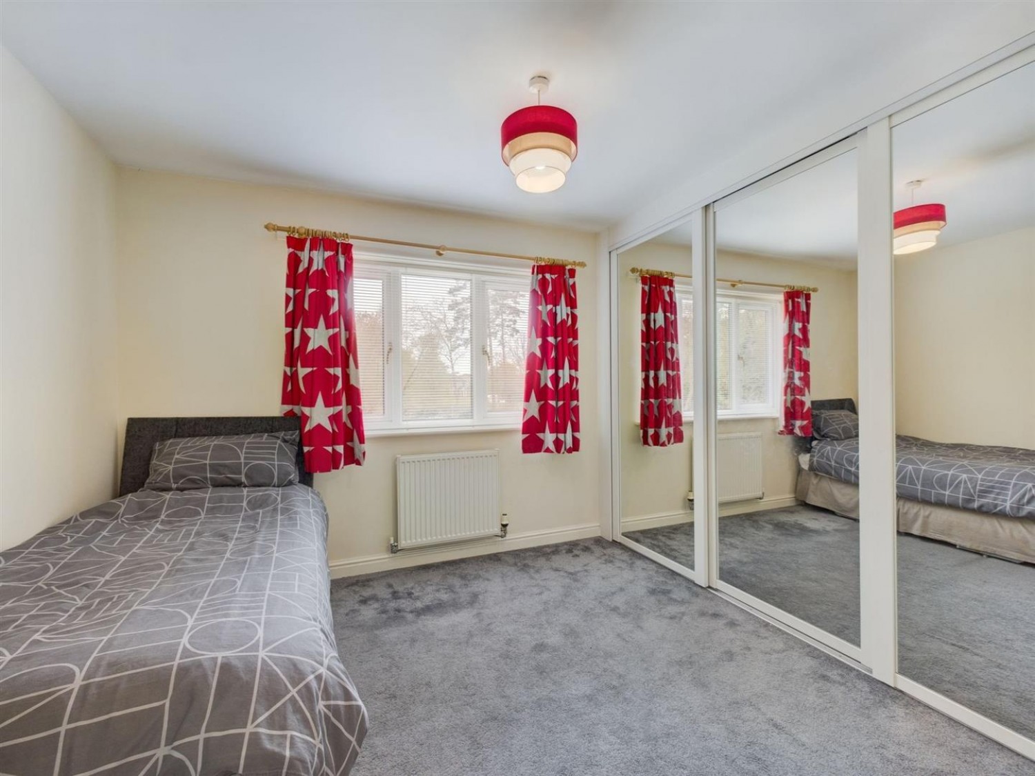 5 bedroom House for Sale Shearwater Road, Lincoln