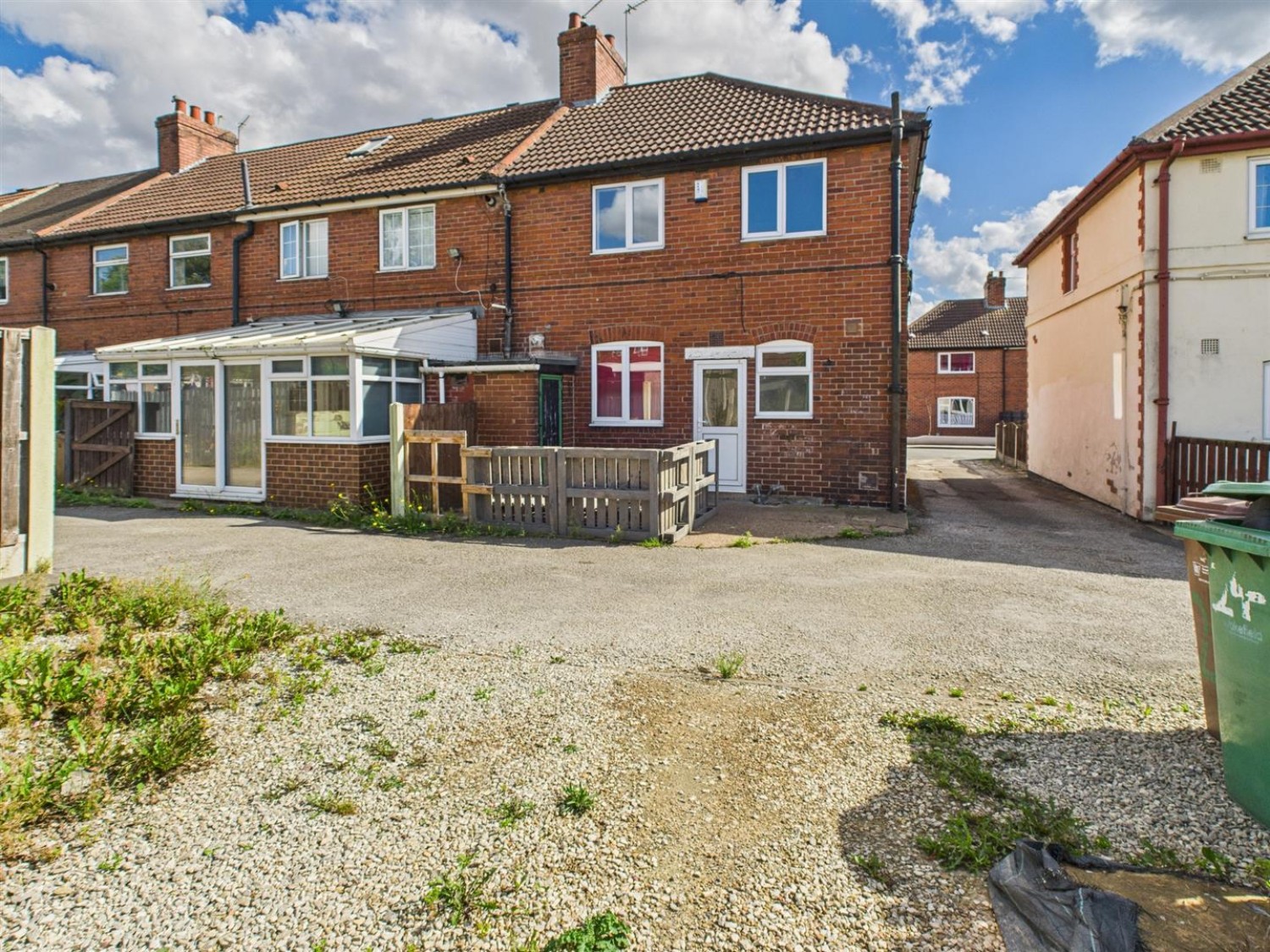 Newstead Grove, Fitzwilliam, Pontefract