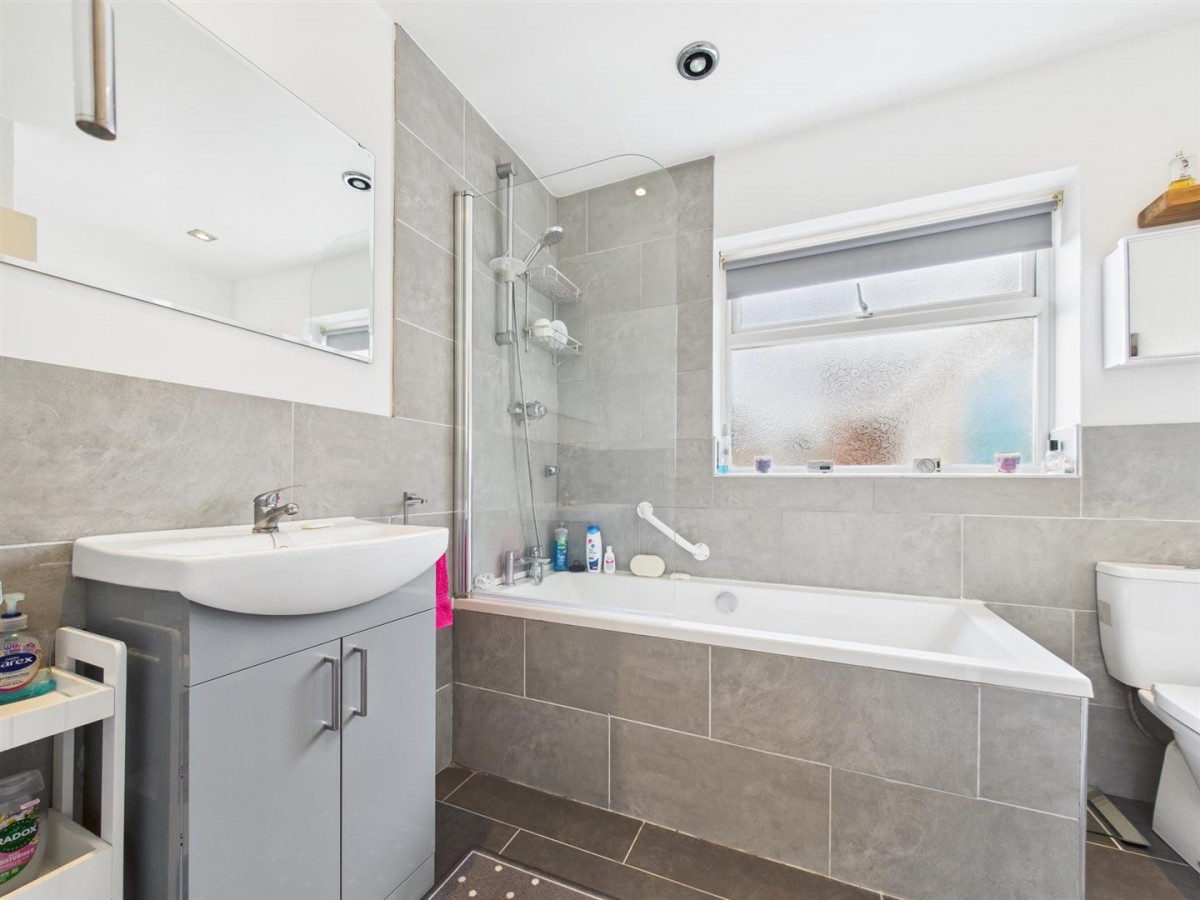 Pateley Moor Close, North Hykeham, Lincoln