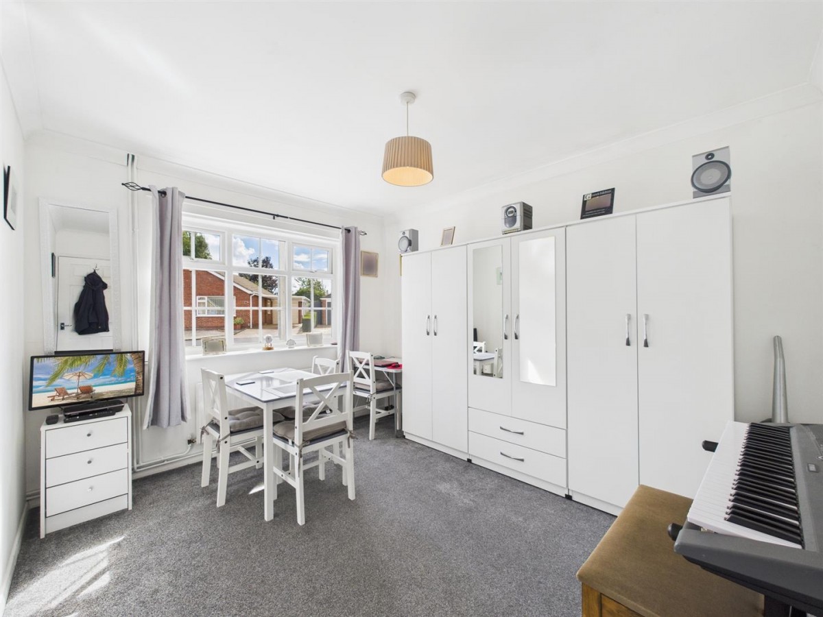 Pateley Moor Close, North Hykeham, Lincoln