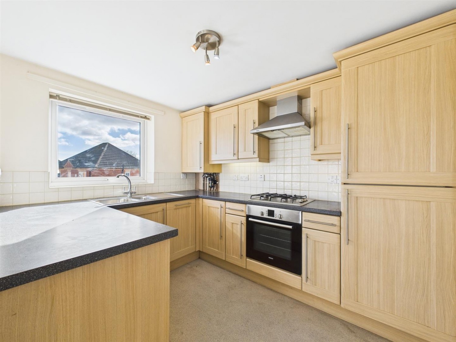 2 bedroom Flat for Letting The Mews, Lincoln Road, North Hykeham